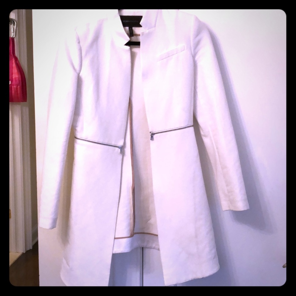 BCBG long white blazer with zip details